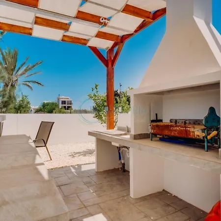 Villa Dream 3bdr With Private Pool Near The Beach! *