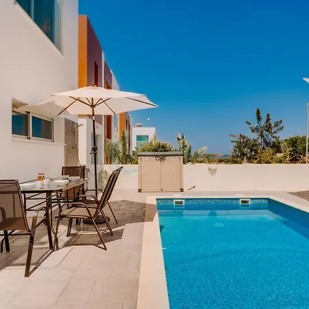 Villa Dream 3bdr With Private Pool Near The Beach! Paralimni