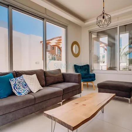 Dream 3bdr With Private Pool Near The Beach! * Paralimni